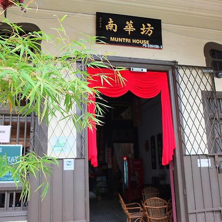 Muntri House By Virtue Hospitality Hotel George Town Buitenkant foto