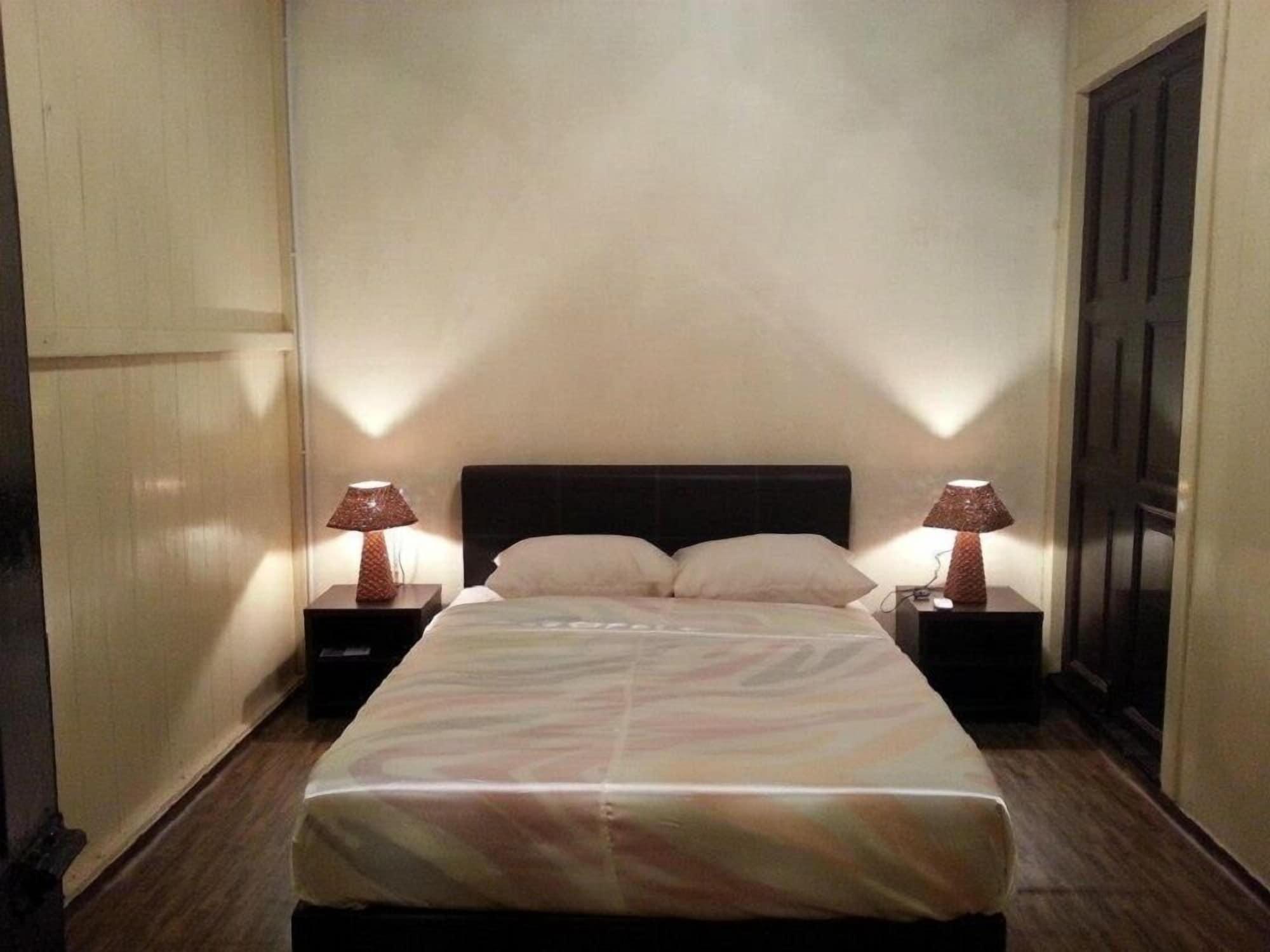 Muntri House By Virtue Hospitality Hotel George Town Buitenkant foto